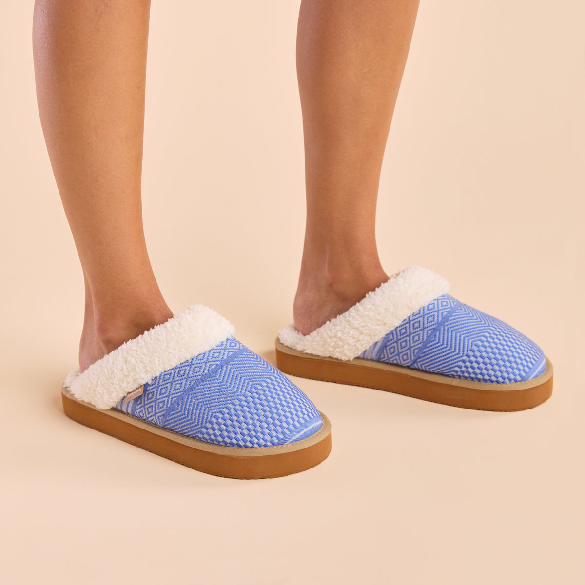 Women’s Aurora Sherpa Ombre Mule Azure