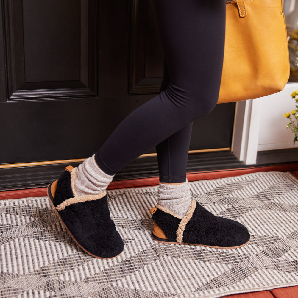 Women’s Aurora Sherpa Booties Shale