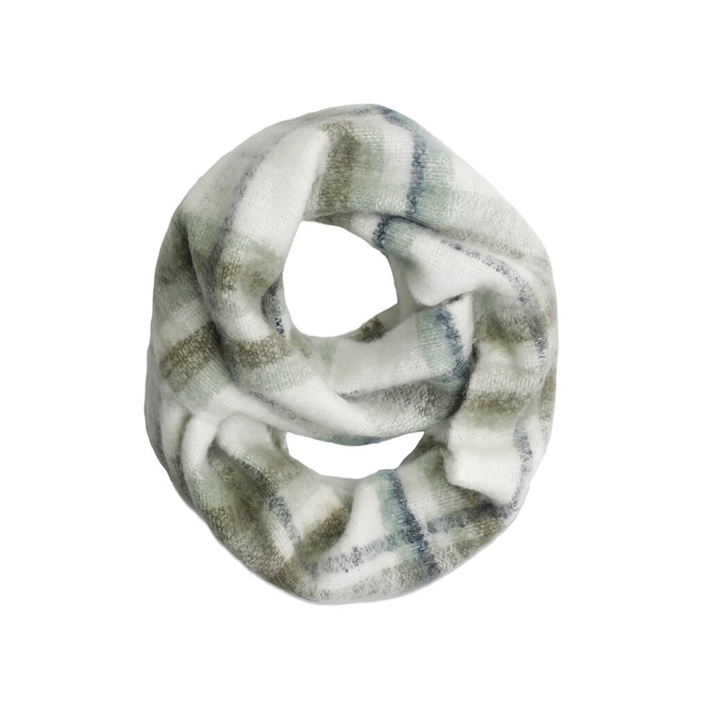 Tyra Infinity Scarf