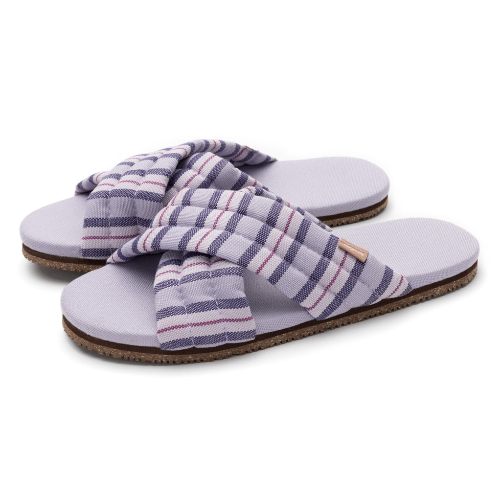 Women’s Quilted Cross-Strap Slipper Petunia