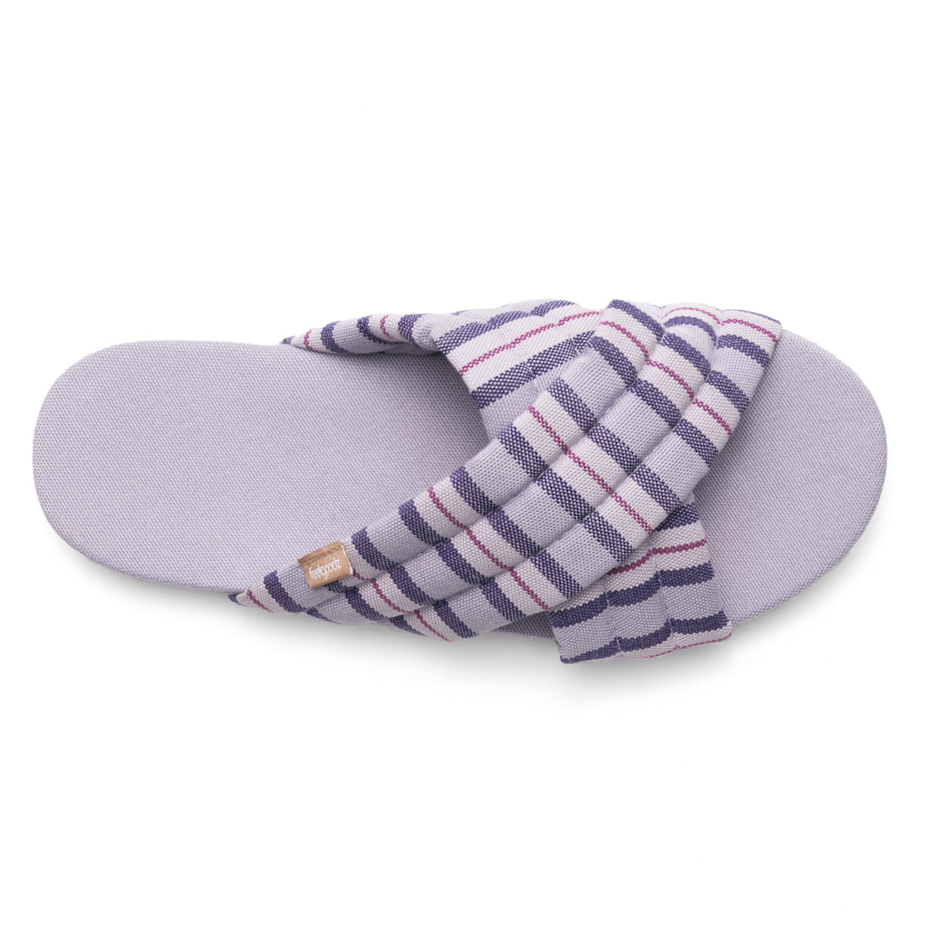 Women’s Quilted Cross-Strap Slipper Petunia