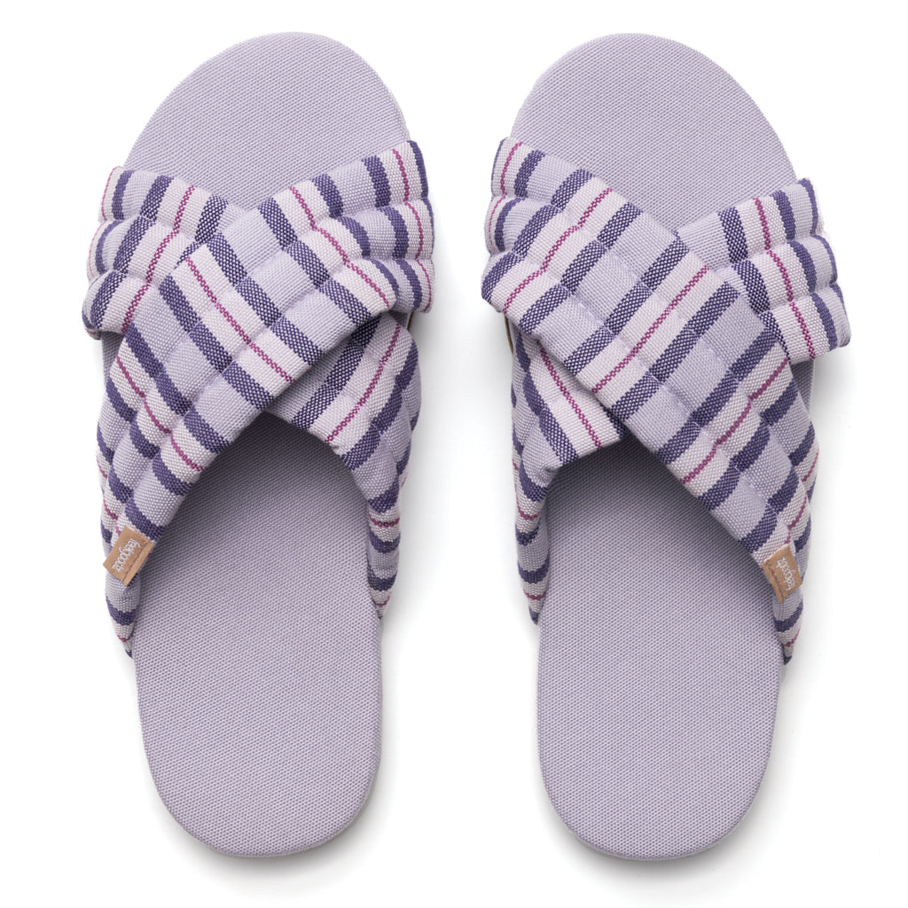 Women’s Quilted Cross-Strap Slipper Petunia